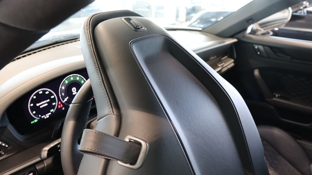 2026 Porsche 911 - Photo 45