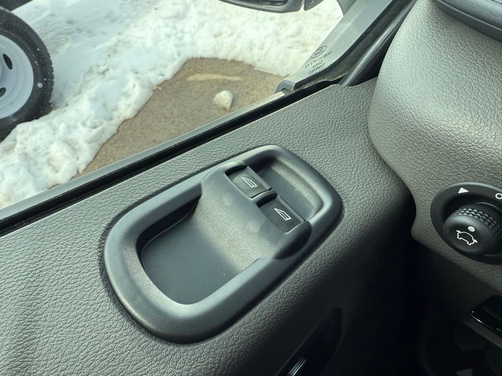 2025 Ford Transit Van Base - Photo 18