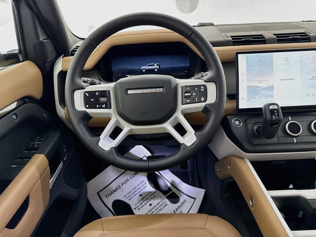 New 2026 Santorini Black Land Rover S image 23