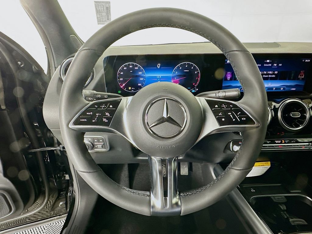 New 2026 Night Black Mercedes-Benz GLA 250 image 39