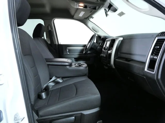 Certified Used 2019 White Ram Warlock image 9