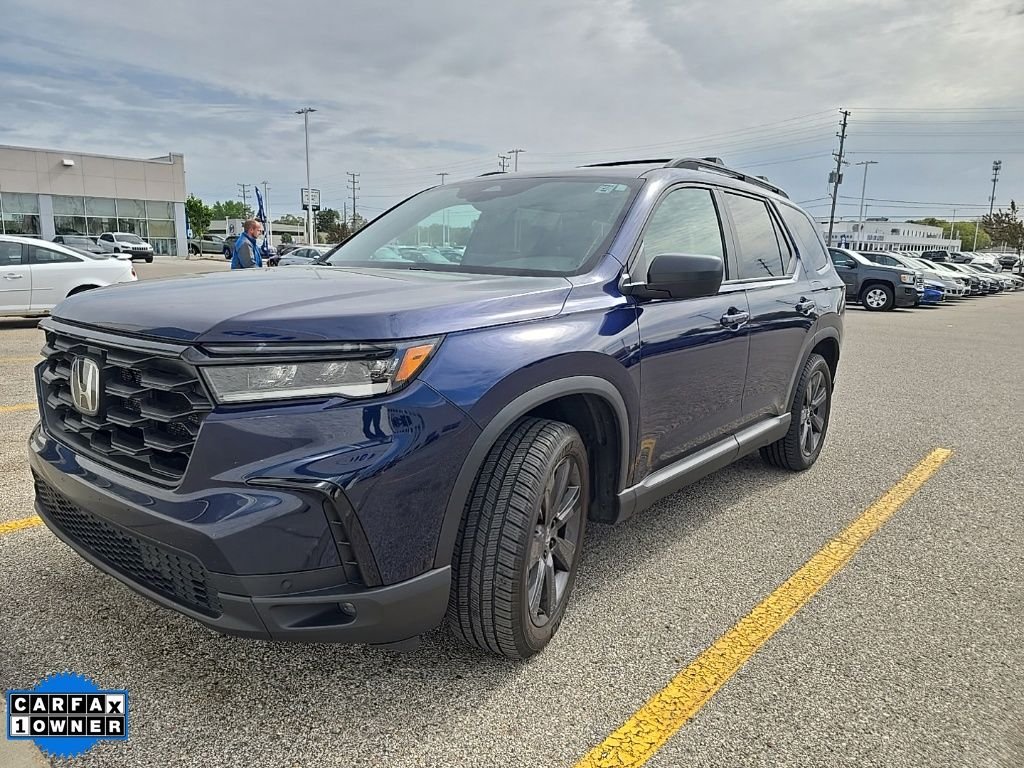 2023 Honda Pilot Sport AWD's photo