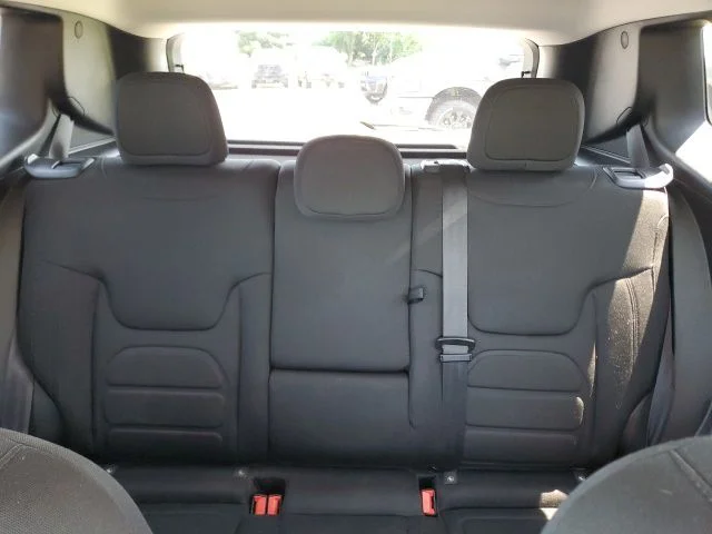 Used 2021 Gray Jeep Latitude image 13
