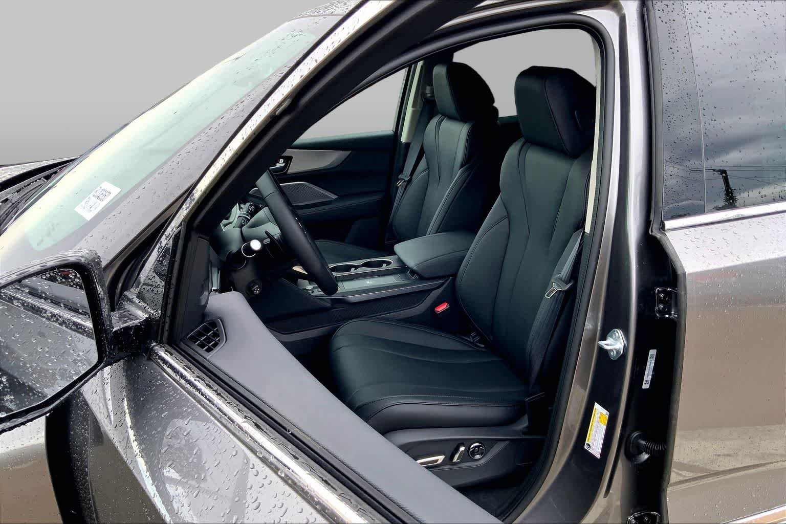 New 2026 Liquid Carbon Metallic Acura  image 9