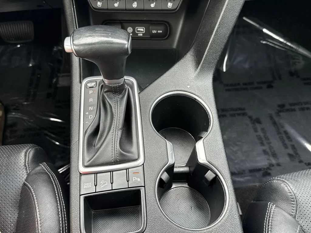 Used 2019 Silver Kia EX image 20