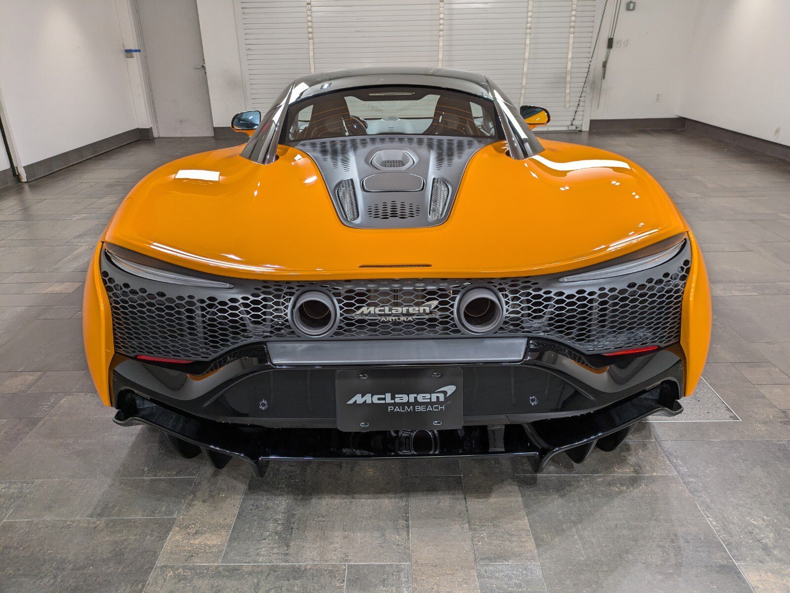 2025 McLaren Artura Vision - Photo 5