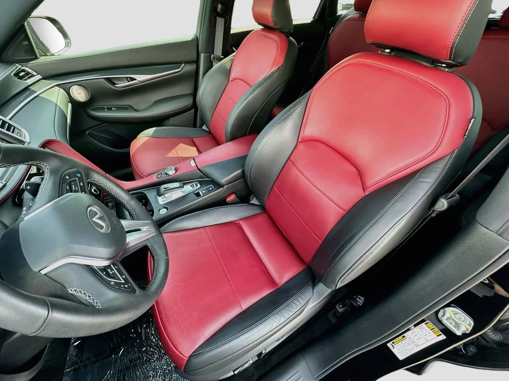 Certified Used 2025 Black Obsidian INFINITI SPORT image 5