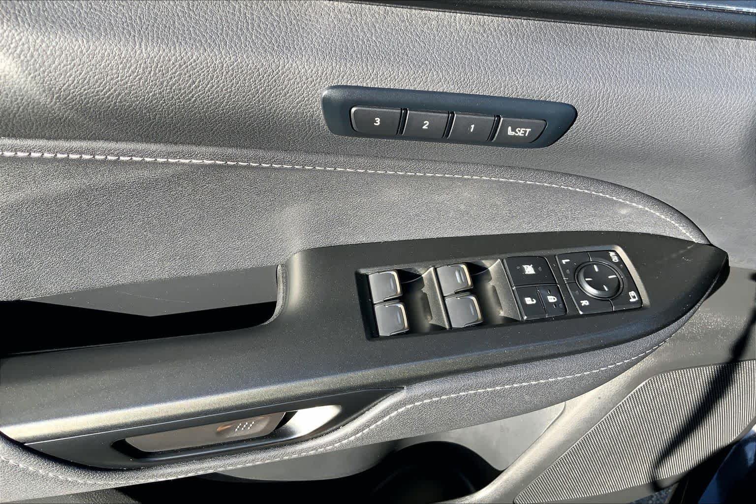 Certified Used 2025 Caviar Lexus Premium image 36