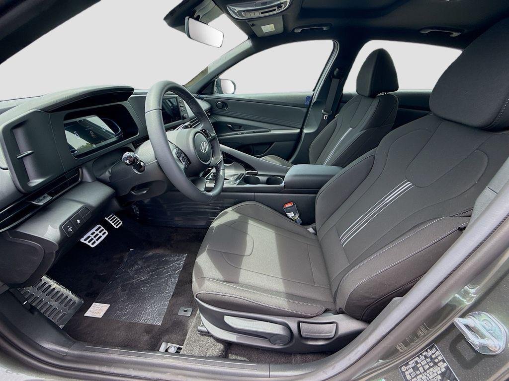 New 2026 Amazon Gray Hyundai SEL Sport Premium image 14