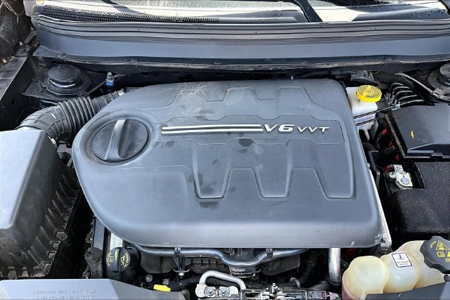 Used 2019 Black Jeep Limited image 9