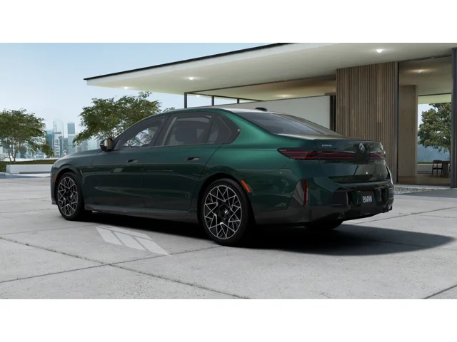 New 2027 Vancouver Green Metallic BMW 740i xDrive image 2
