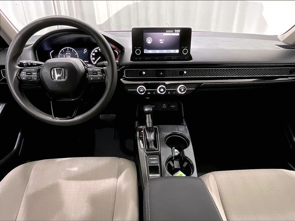 Used 2024 White Honda LX image 21