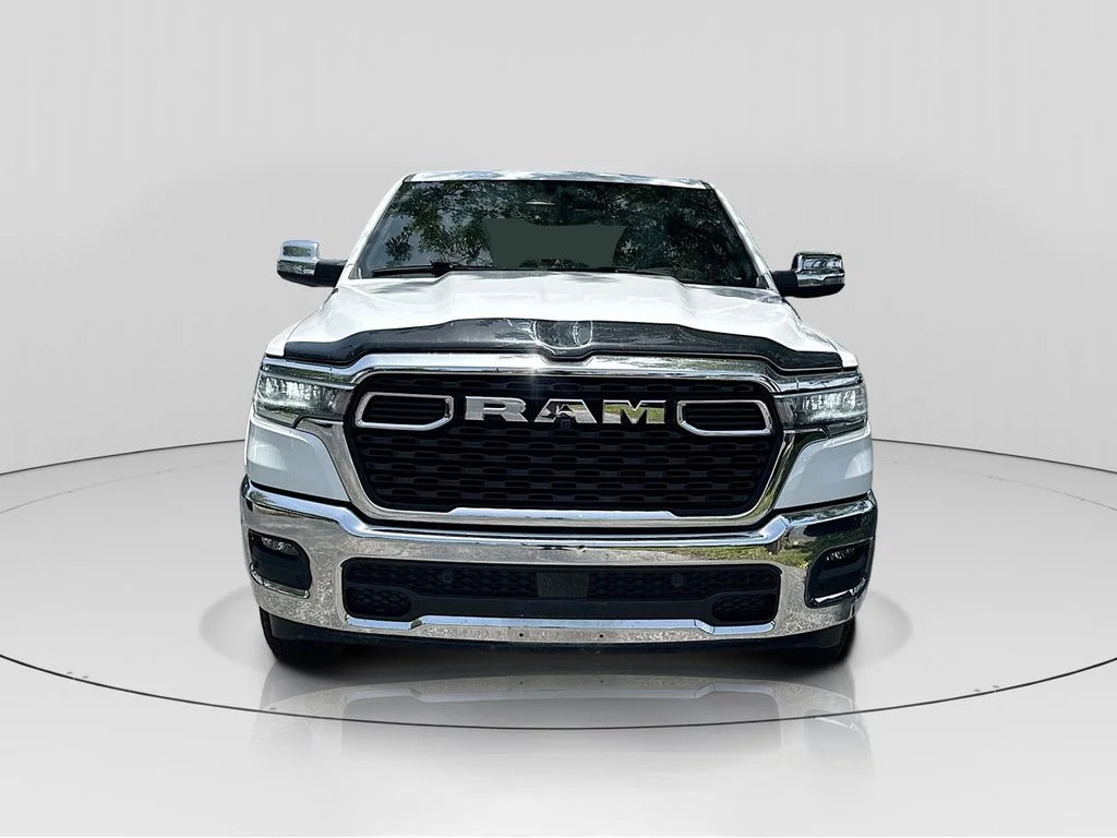 Used 2025 White Ram Big Horn/Lone Star image 2