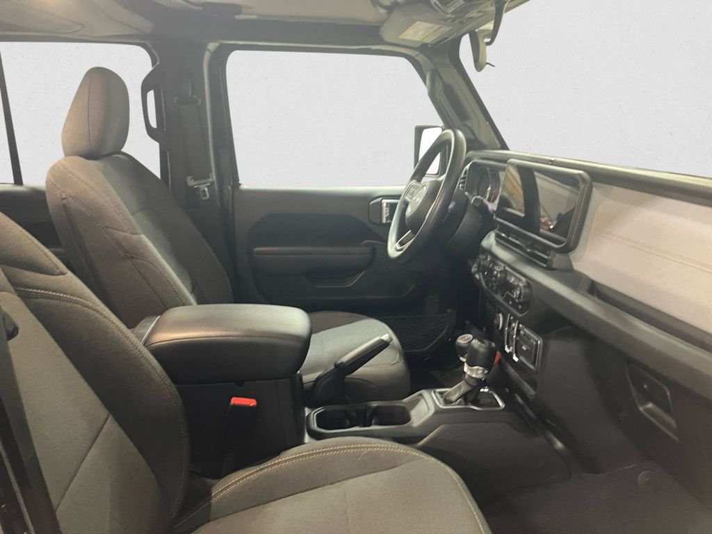Used 2025 Black Jeep Sport image 15