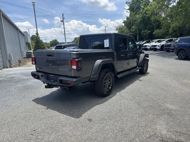 Used 2024 Gray Jeep Sport image 5
