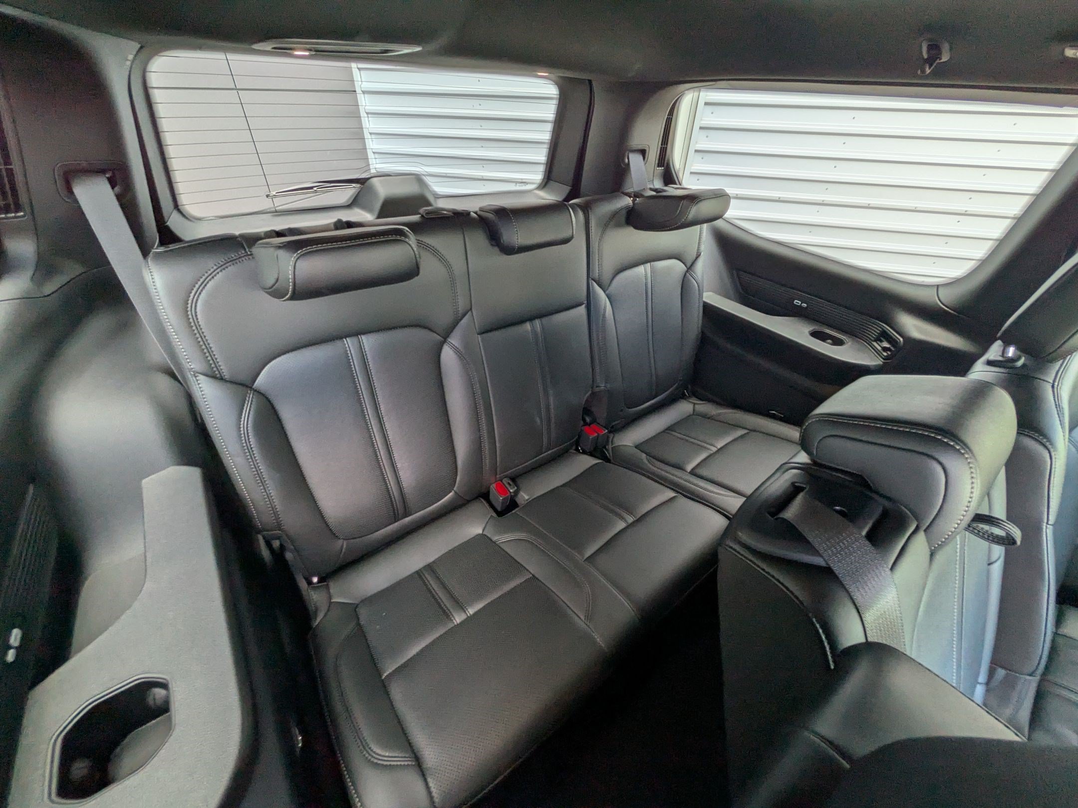 Used 2023 Baltic Gray Metallic Clearcoat Jeep Series I 4x4 image 28