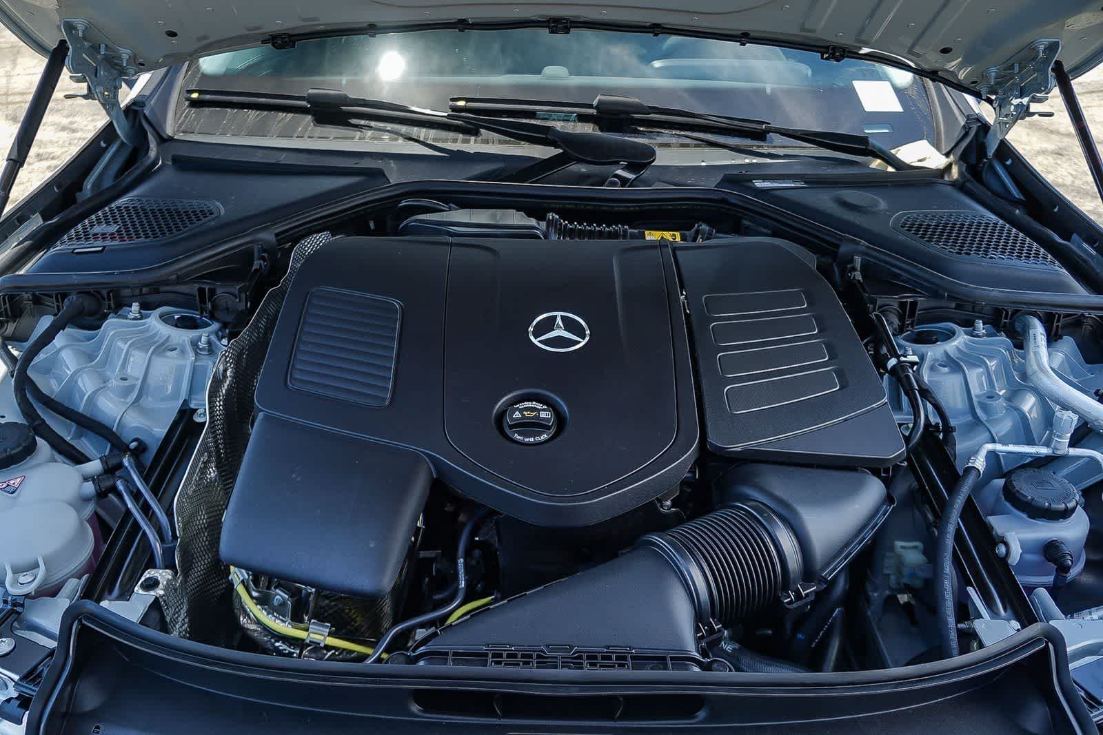 New 2026 MANUFAKTUR Alpine Grey Mercedes-Benz E 350 image 12