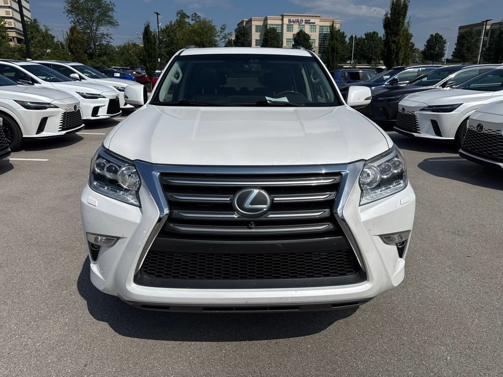Used 2017 Starfire Pearl Lexus 460 Luxury image 5