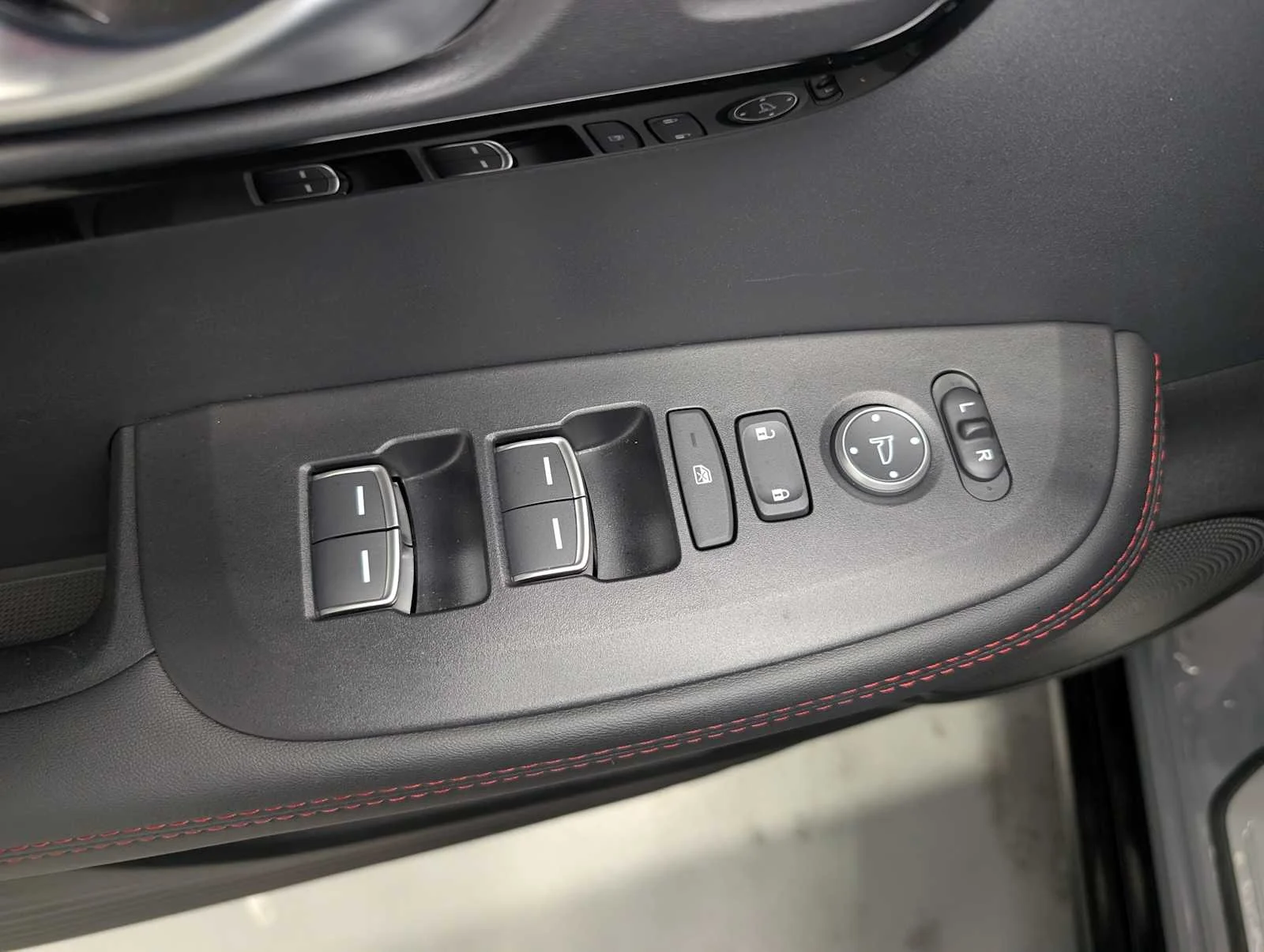 Used 2025 Urban Gray Pearl Acura w/A-Spec Package image 31