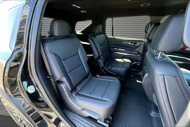 2026 Chevrolet Traverse Z71 - Photo 10