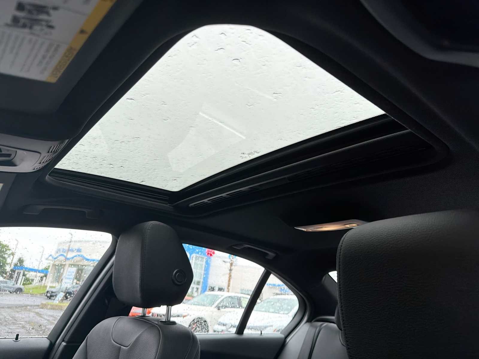Used 2017 Mineral Gray Metallic BMW 330i xDrive image 23