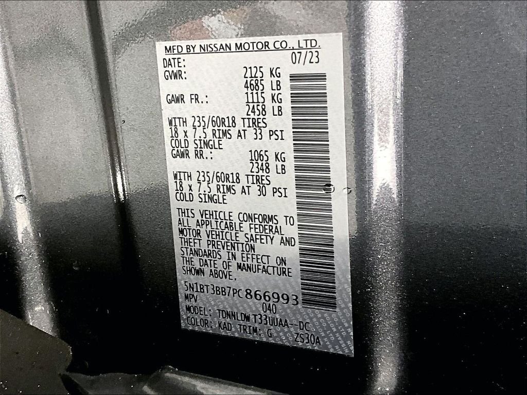 Used 2023 Gray Nissan SV image 28