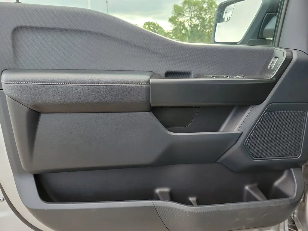 2022 Ford F-150 XL - Photo 18