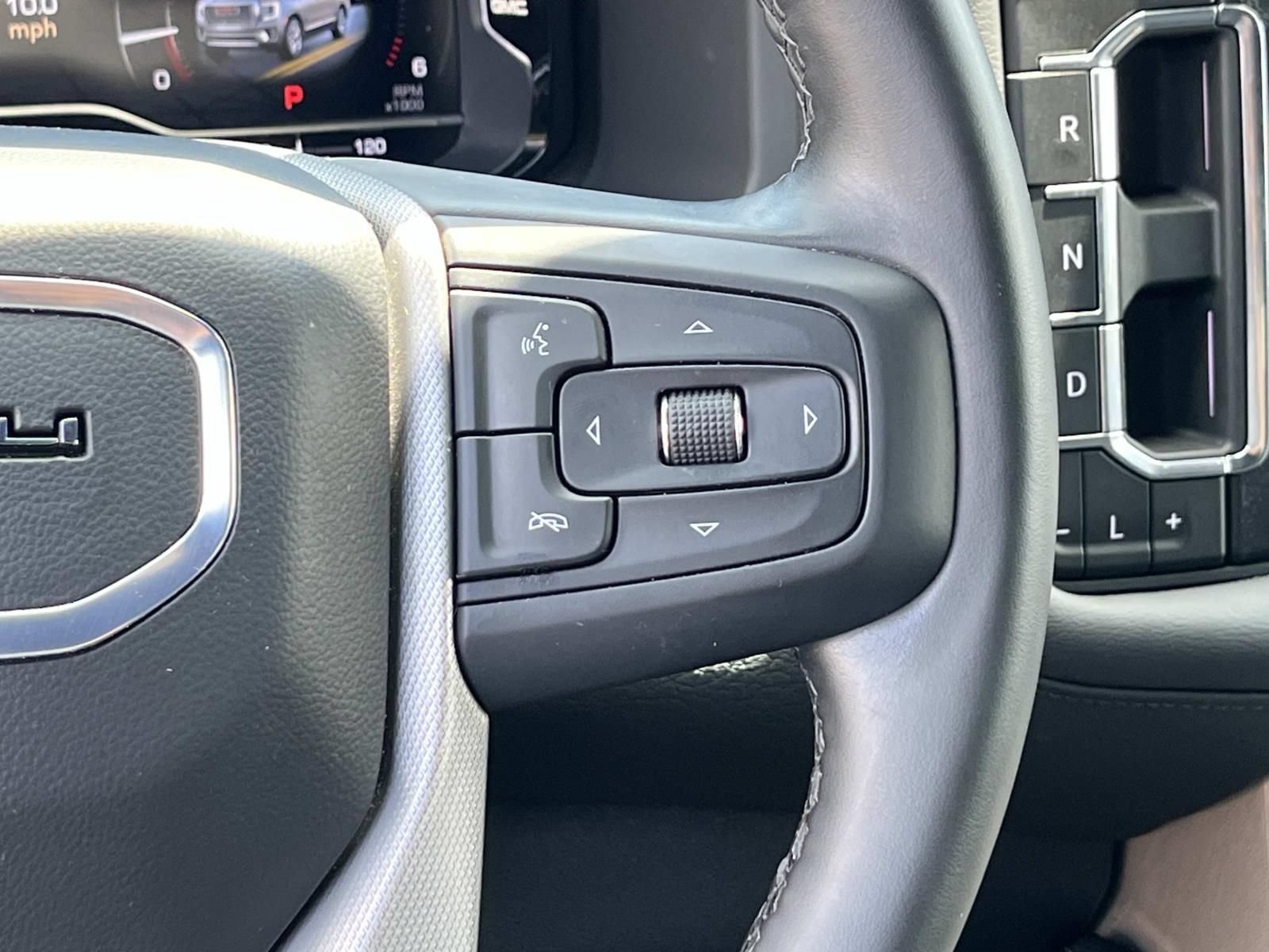 Used 2024 Onyx Black GMC Denali image 34