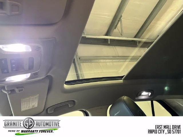 2026 Buick Envision Avenir - Photo 16