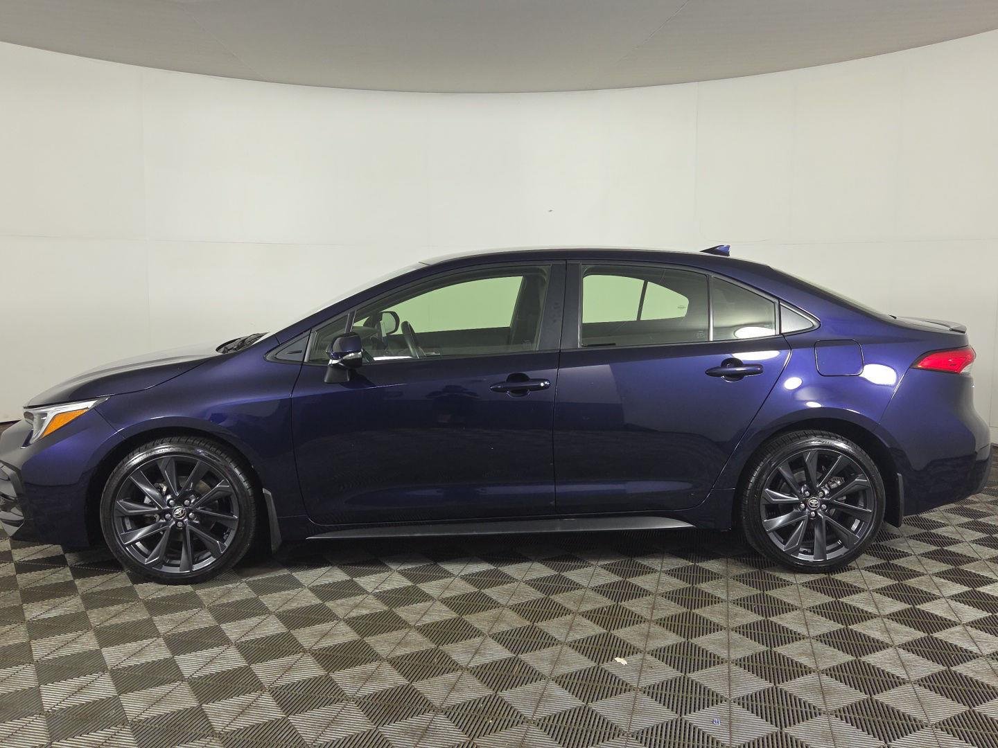 Certified Used 2024 Blueprint Toyota SE image 3