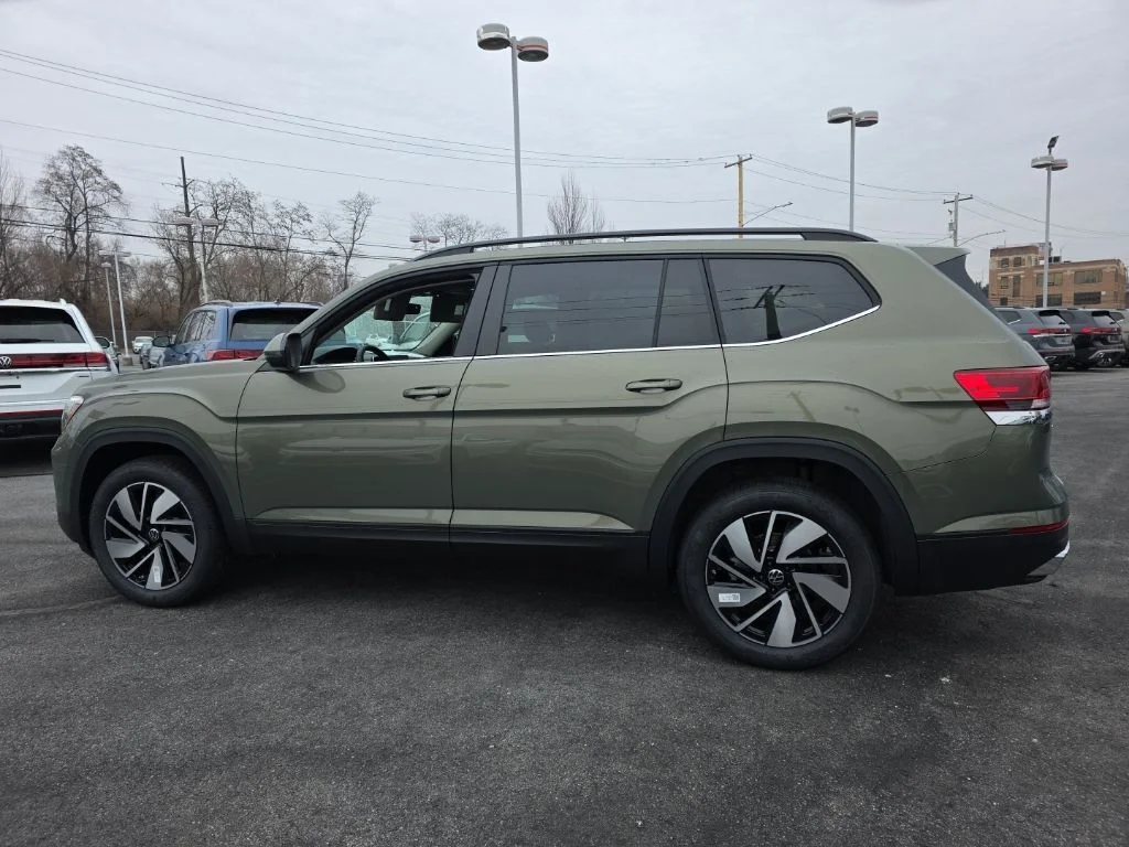 2026 Volkswagen Atlas SE w/Tech - Photo 8