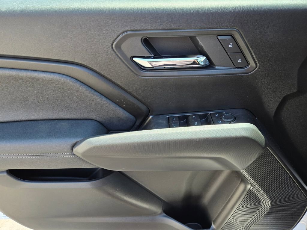 New 2026 Summit White GMC Elevation image 9