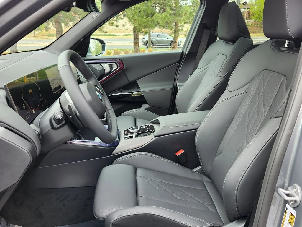 New 2026 Skyscraper Grey Metallic BMW 30 xDrive image 9
