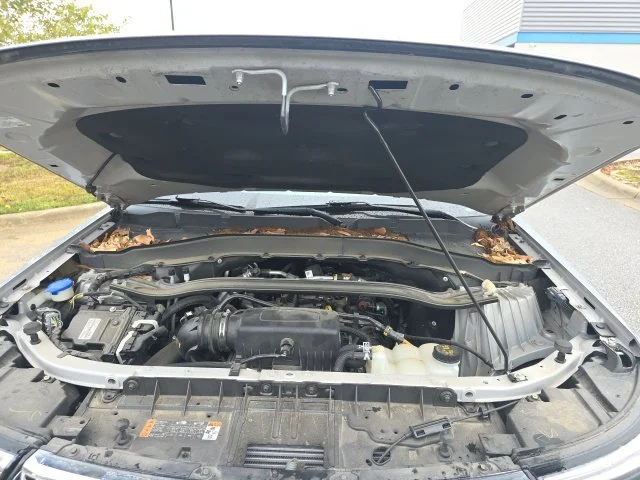 Used 2022 Silver Ford Limited image 9