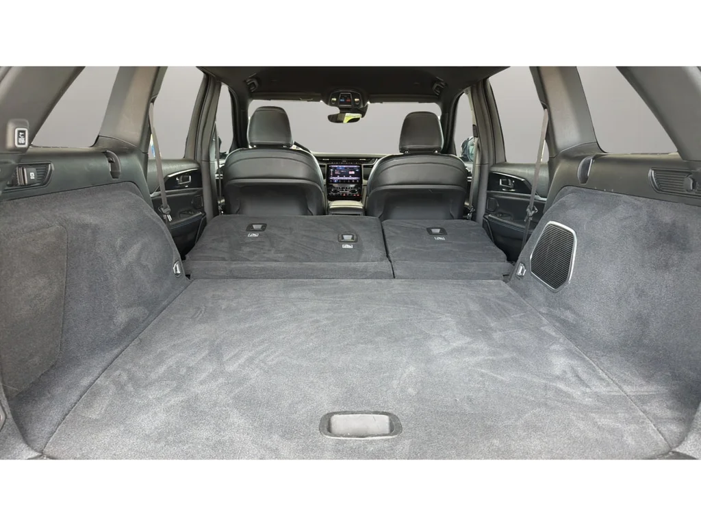 Used 2022 Diamond Black Crystal Pearlcoat Jeep Trailhawk 4xe image 17