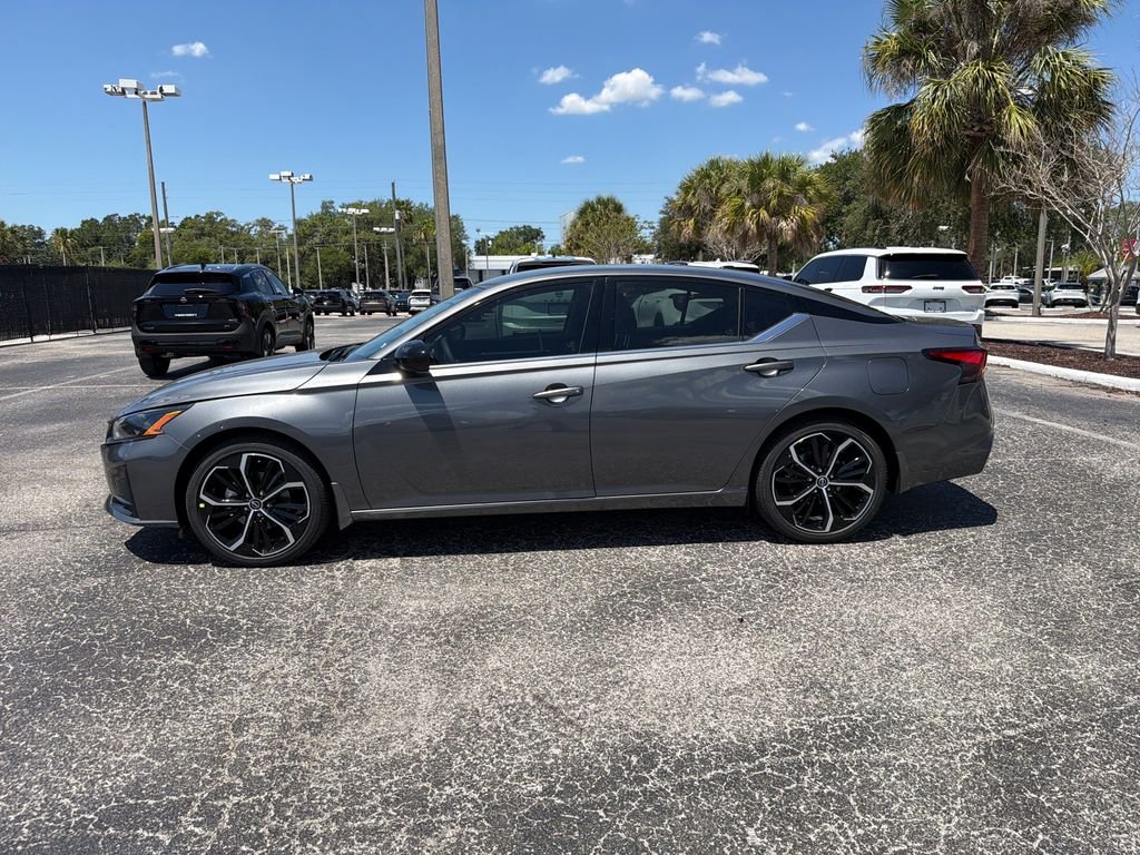 New 2026 Gray Nissan 2.5 SR image 6