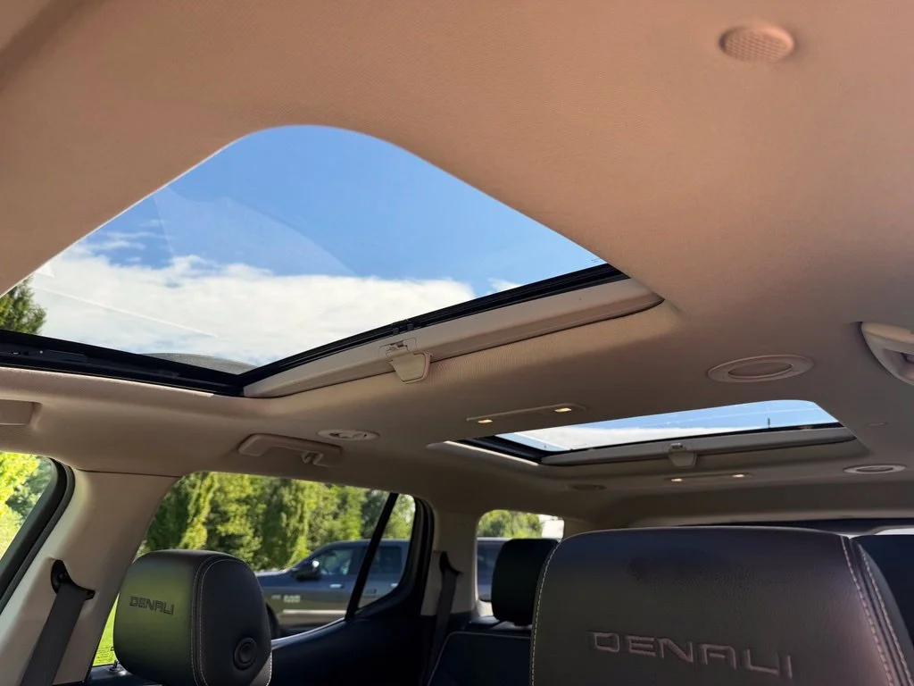 Used 2017 White GMC Denali image 13