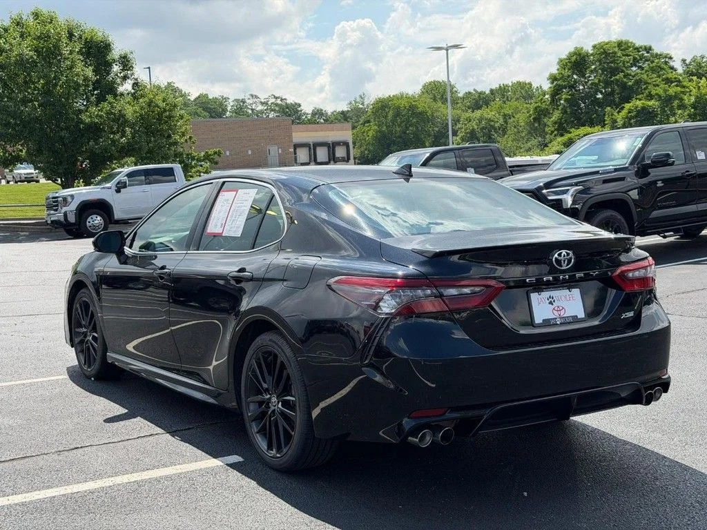 2023 Toyota Camry XSE - Photo 8