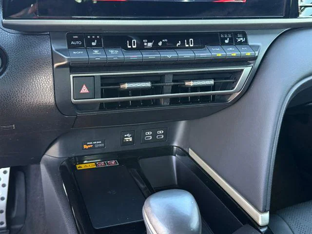 Certified Used 2025 MIDNIGHT BLACK METALLIC Toyota XSE image 49