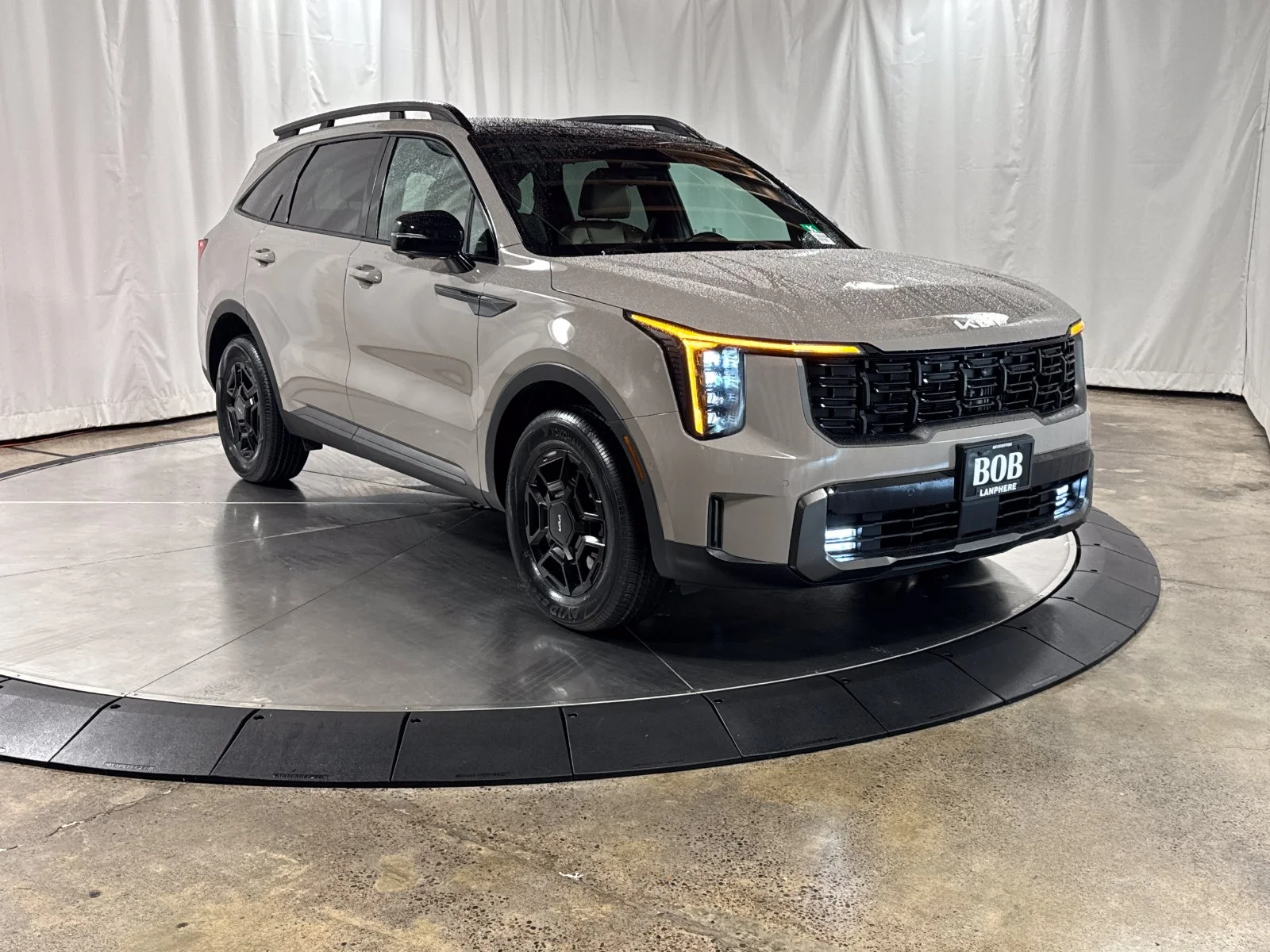 Used 2024 Brown Kia X-Pro SX Prestige image 10