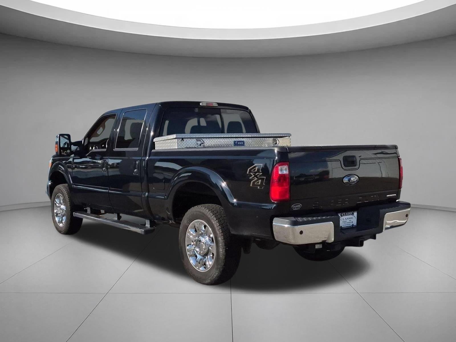 Used 2016 Shadow Black Ford Lariat image 3
