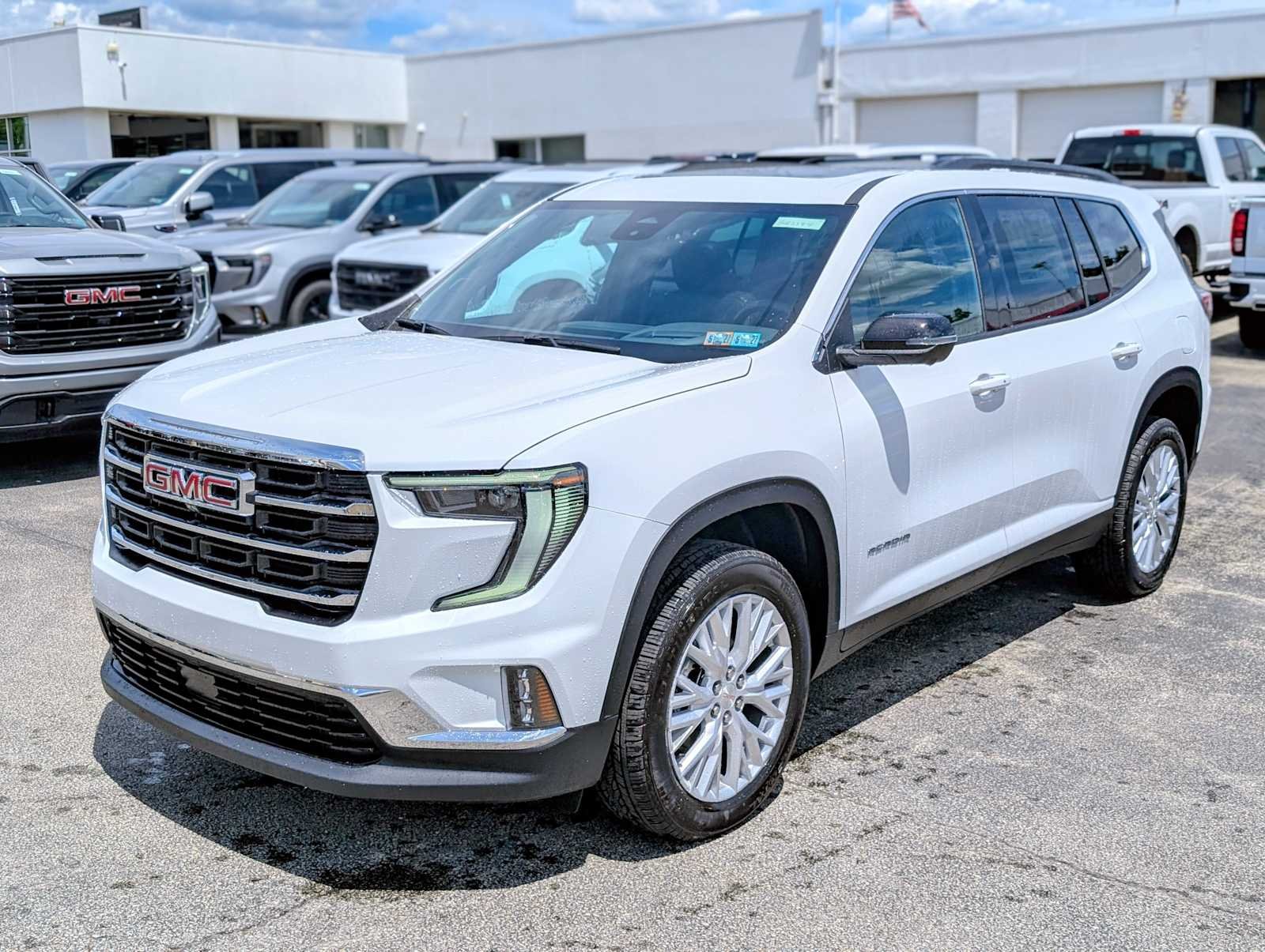 2026 GMC Acadia Elevation AWD's photo