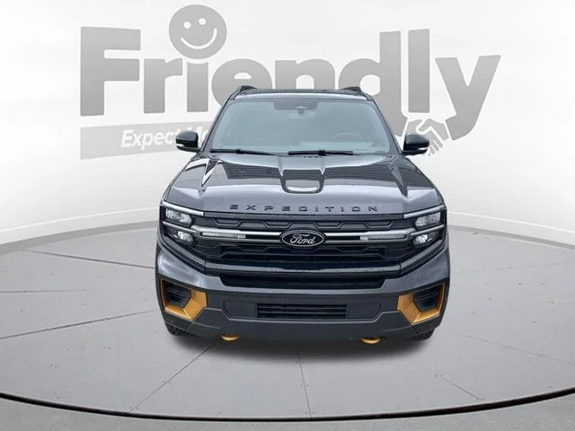 New 2026 Dark Matter Gray Metallic Ford Tremor® image 2