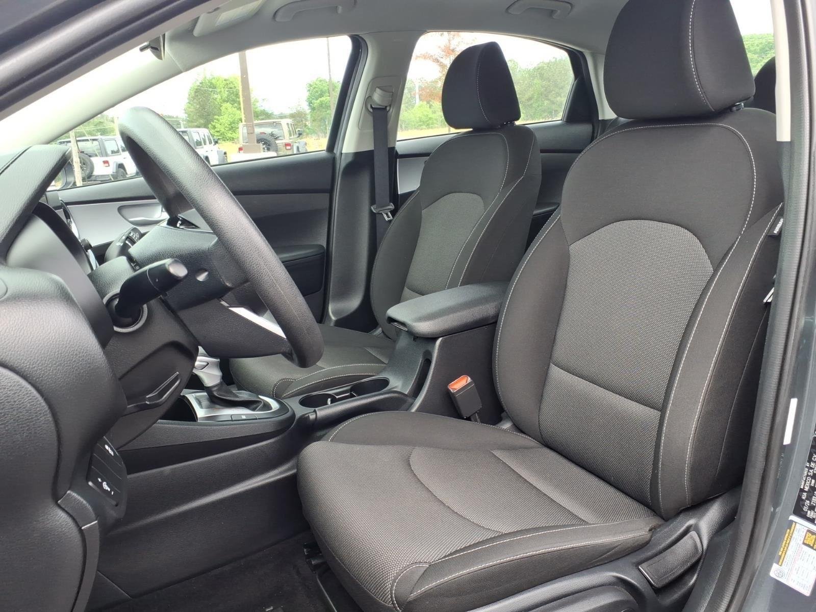 Used 2024 Gravity Gray Kia LXS image 17