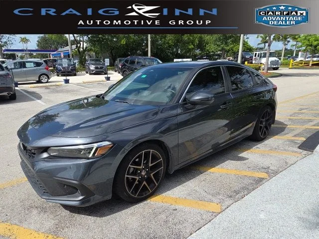 2024 Honda Civic Sport Touring CVT's photo