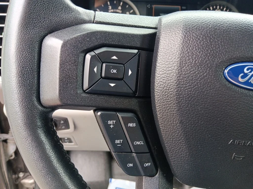 Used 2020 Stone Gray Metallic Ford XLT image 17
