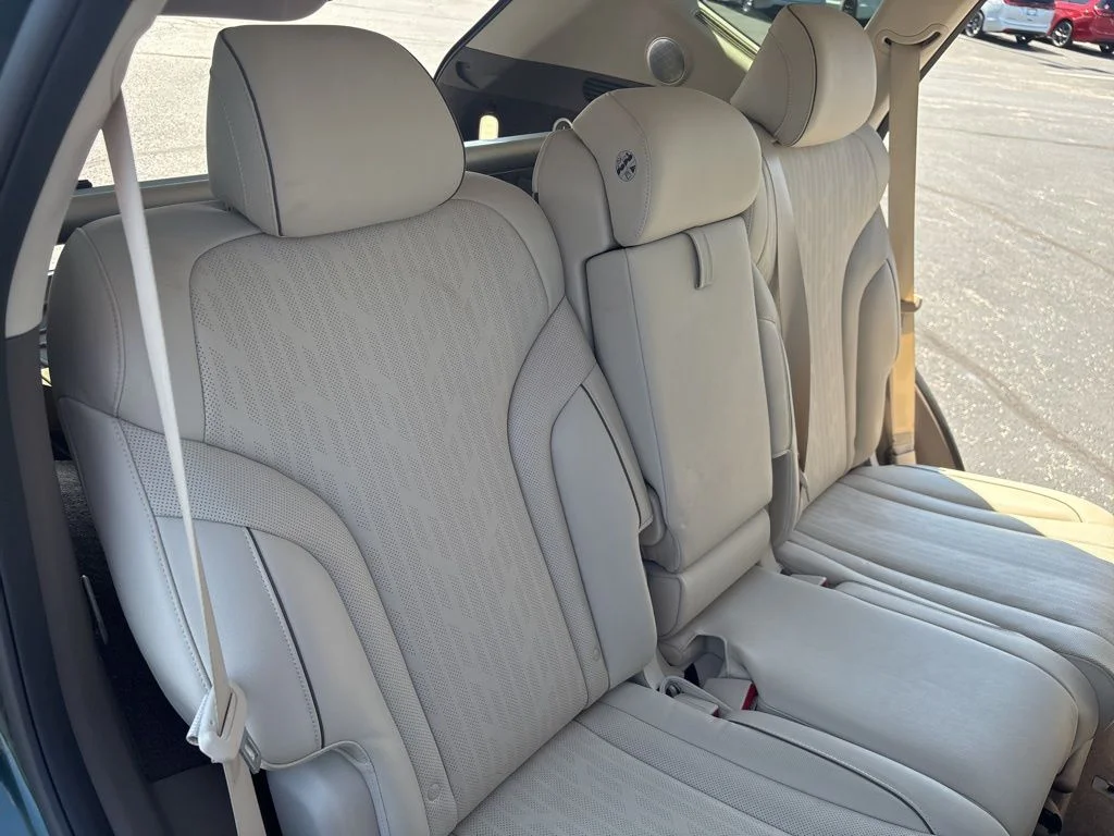Used 2021 Green Genesis 3.5T image 27