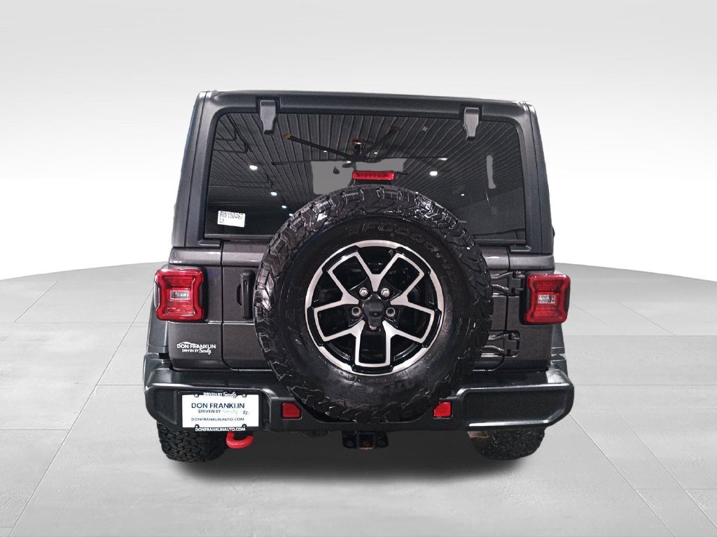 Used 2024 Gray Jeep Rubicon image 5