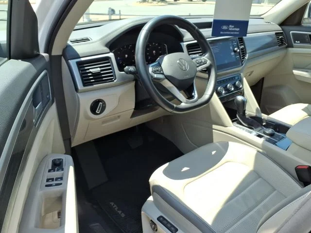 Used 2021 White Volkswagen SEL Premium image 20