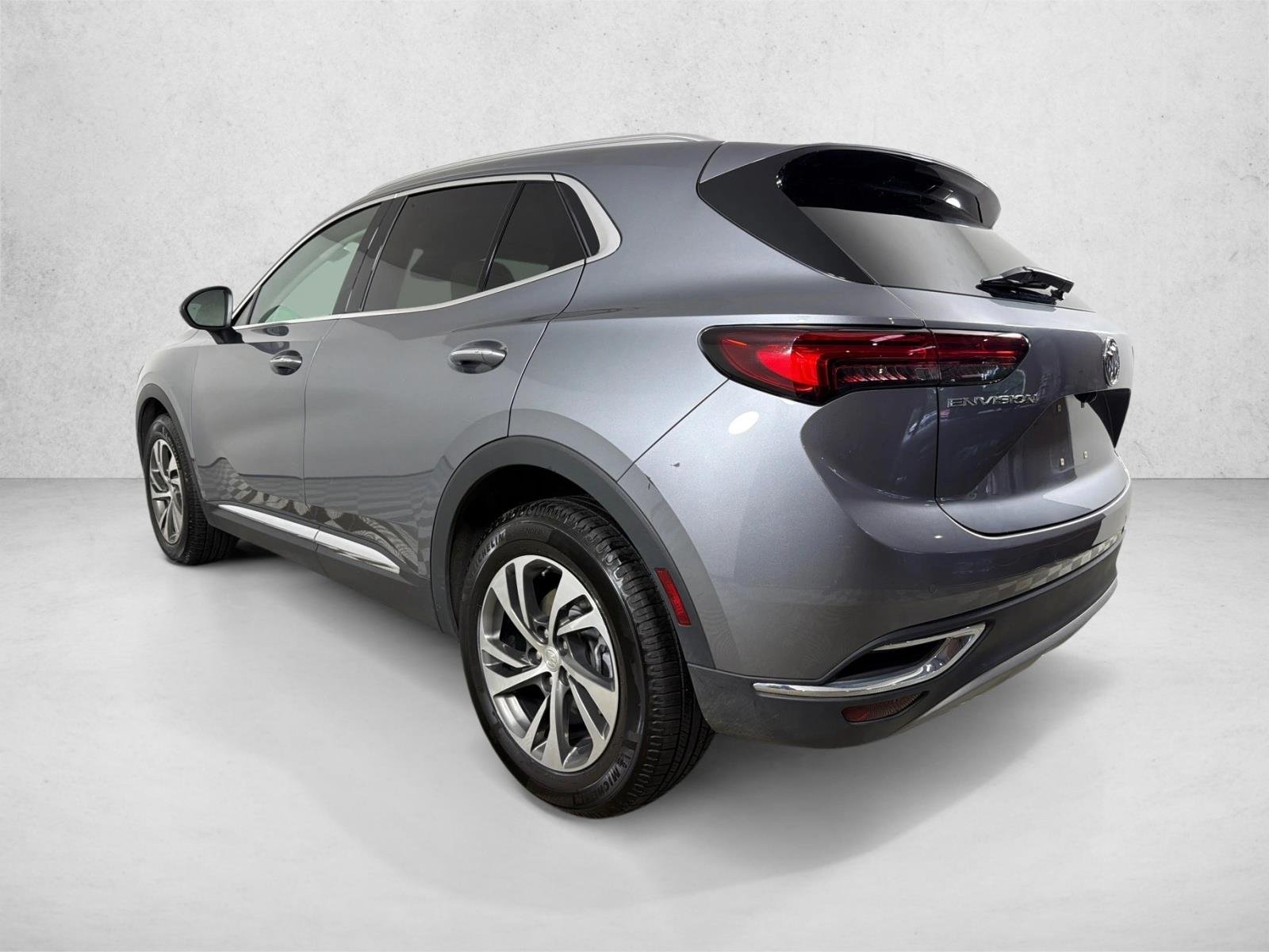 Used 2021 Satin Steel Metallic Buick Essence image 5